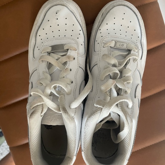 Air Force One NIKE SIZE 6 boys - Picture 2 of 5